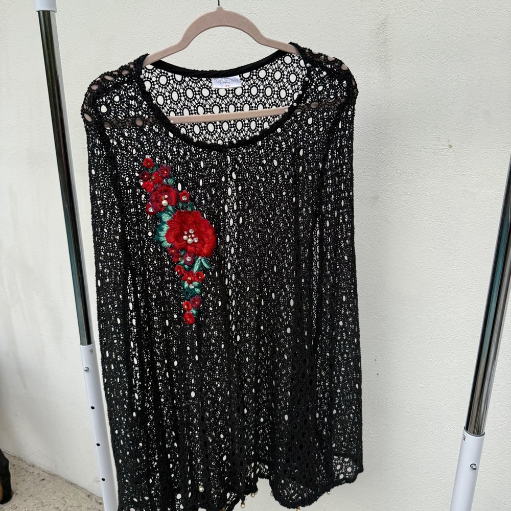 Y2K Cotton Ginny Black Crochet Floral Embroidered Vest Size XS